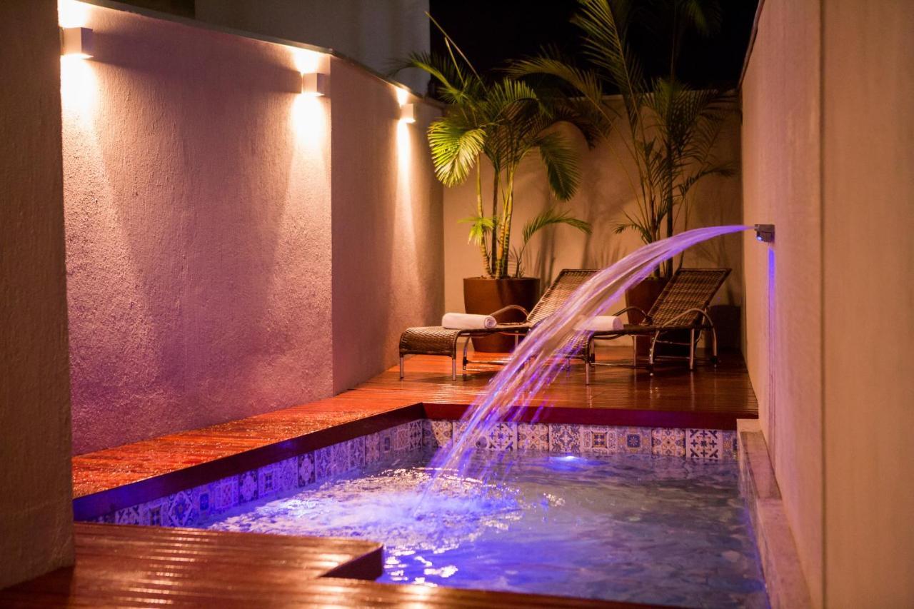 Bristol Vicosa Hotel Экстерьер фото